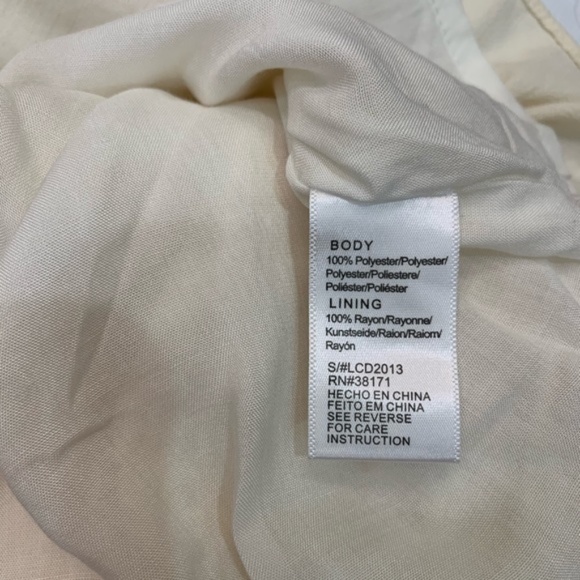 Lucca Couture Camille Surplice Front Ruffle Animal SLV Dress - Picture 7 of 8